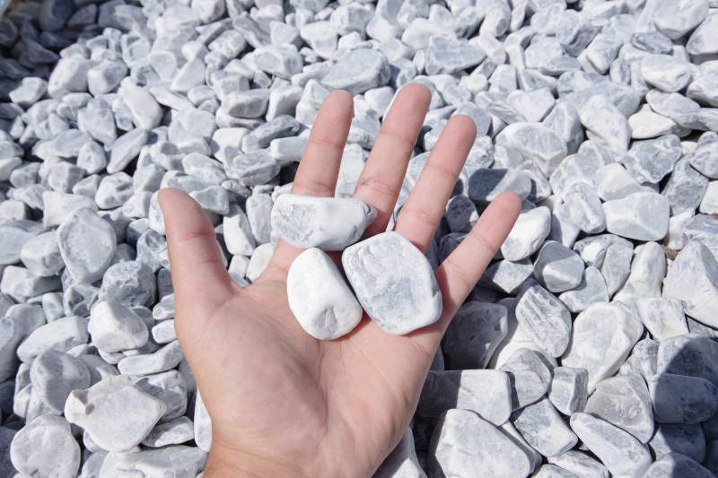 Ou trouver des galets gris bleu sur Bordeaux rive droite ?