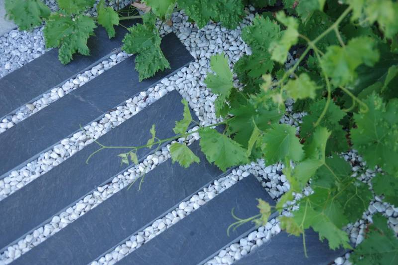 Où acheter des piquets/bordures en ardoise à Ambarès et Lagrave près de Bordeaux ?